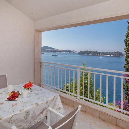 Charming Seafront Stay At Villa Mara Dubrovnik Exteriör bild