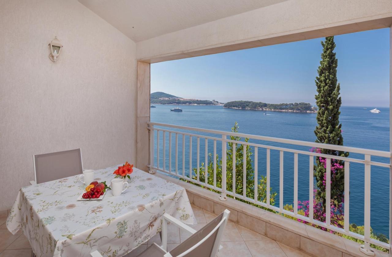 Charming Seafront Stay At Villa Mara Dubrovnik Exteriör bild